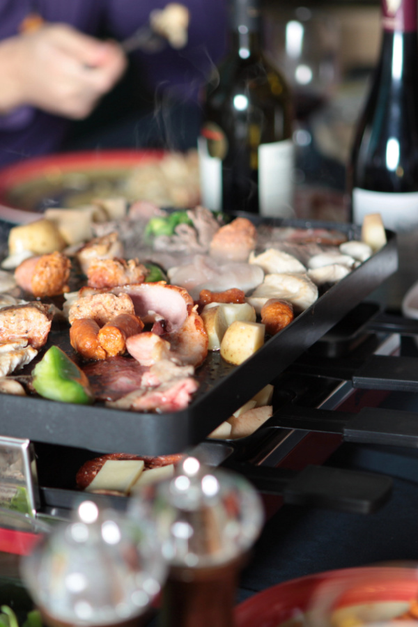 Using a Raclette Grill for New Year's Eve Using a Raclette Grill for New Year's Eve